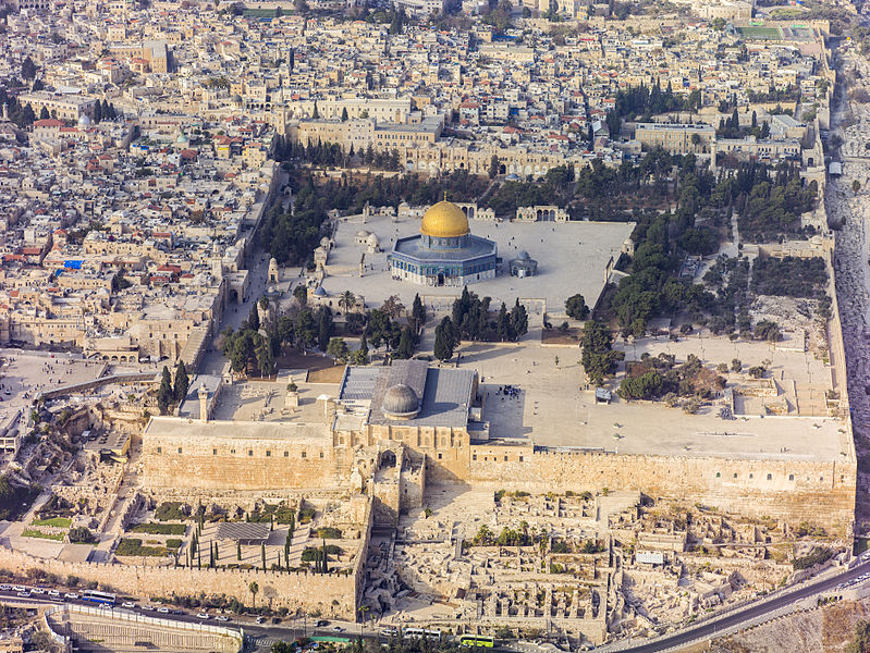 Israel-2013(2)-Aerial-Jerusalem-Temple_Mount-Temple_Mount_(south_exposure)